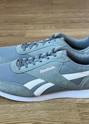 Замшевые кроссовки reebok 42 размера в идеальном состоянии