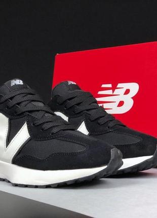 Стильные женские очень легкие демисезонные кроссовки new balance 327