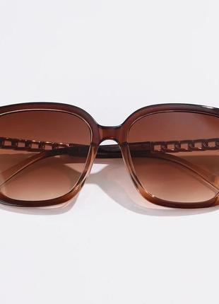 Тренд стильні жіночі коричневі квадратні сонцезахисні окуляри сонячні очки антиблик4 фото