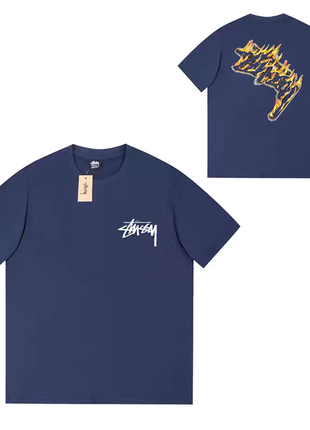 Футболка від бренду stussy