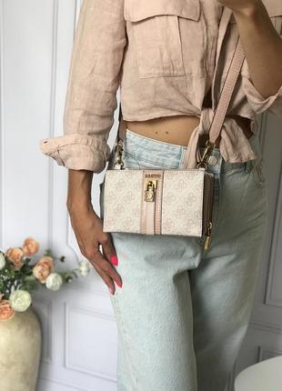 Сумка женская кросс-боди guess оригинал ginevra mini girlfriend crossbody blush logo гесс пудровая3 фото