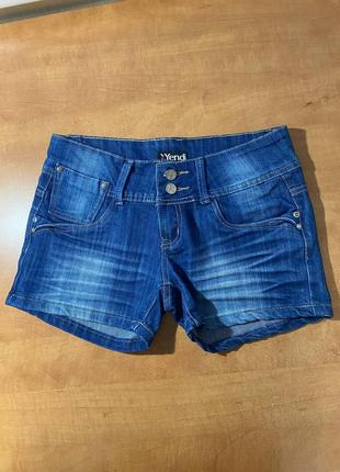 Женские джинсовые шорты yendi размер указан 38 стрейч1 фото