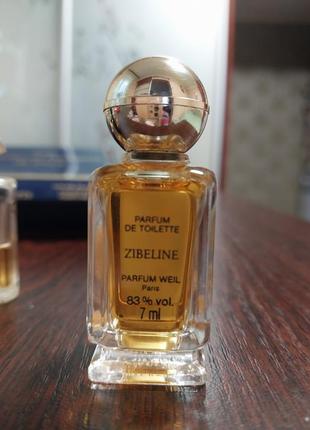 Набір колекційних мініатюр парфумів франція9 фото