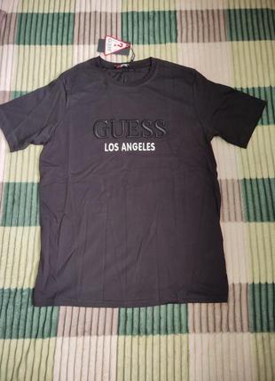 Футболка чоловіча guess1 фото