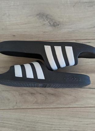 Adidas шльопанці оригінал4 фото