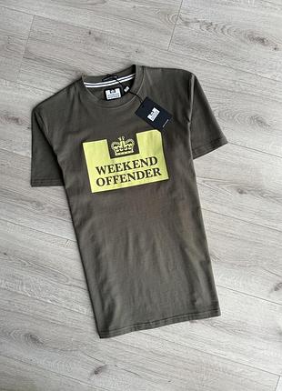 Футболка weekend offender