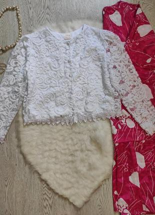 Белая ажурная короткая блуза с пуговицами накидка болеро нарядная гипюр с цветочной вышивкой