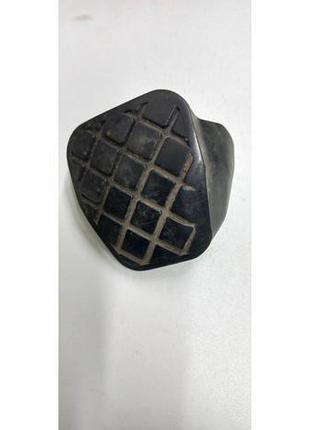 Накладка педалі гальма гольф 4 фольксваген 1 j0721173c 1j072721173b 1j0721173e