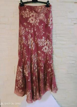 Юбка,длина асимметрия из натурального шёлка, размер 46-48,уценка
