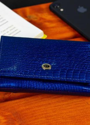 Синій лаковий жіночий гаманець із натуральної шкіри з тисненням st leather s1201а8 фото
