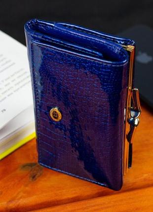 Синій лаковий жіночий гаманець із натуральної шкіри з тисненням st leather s1201а10 фото