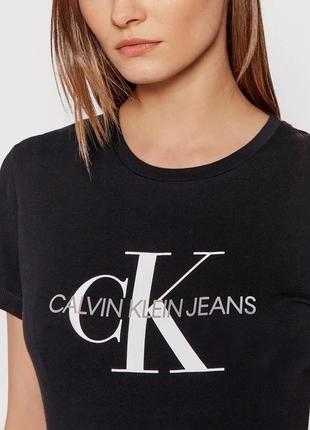 Calvin klein футболка core monogram logo3 фото