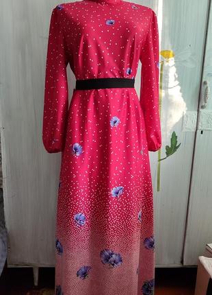 Вінтажне плаття для фотосесії.