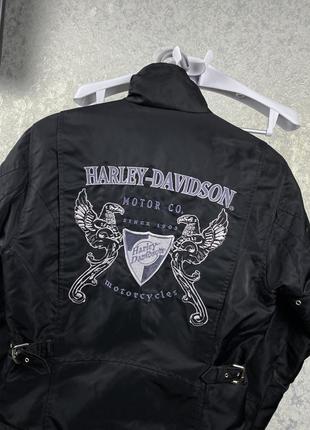 Женская черная утепленная куртка harley davidson5 фото