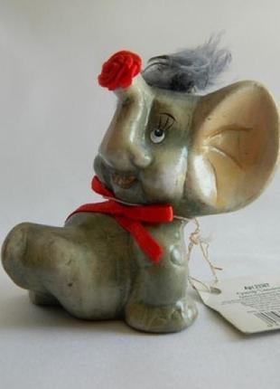 Статуэтка керамика слоненок с розой и прической3 фото