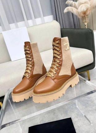 Черевики celine в стилі бренду