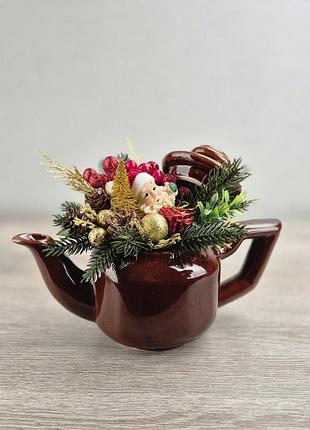 Різдвяна композиція у чайничку. новорічний декор!