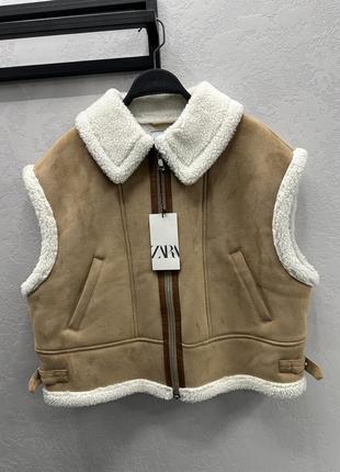 Жилетка zara