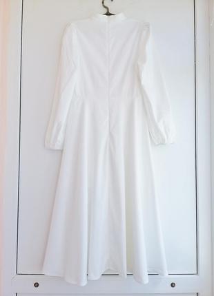 Ошатне біле жіноче плаття міді6 фото