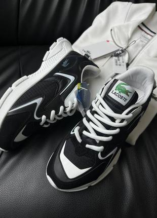 Кроссовки в стиле lacoste