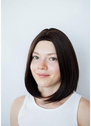 Рівна темно коричнева перука каре з імітацією шкіри голови