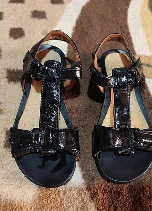 Босоножки clarks