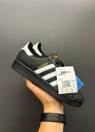 Женские кожаные кроссовки adidas superstar black white адидас суперстары черные
