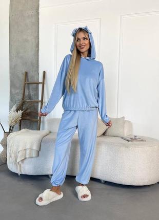 Жіночий велюровий теплий блакитний домашній костюм з вільним худі з вушками з вільними штанами джоггерами
