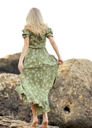 Бавовняна ніжна сукня miranda з відкритими плечима з квітковим принтом колір мімоза на хакі2 фото