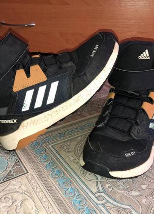 Черевики високі кросівки adidas terrex