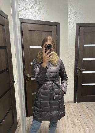 Пальто пухове зимове