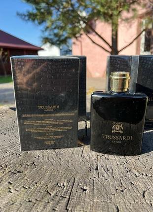 Туалетная вода trussardi uomo трусарди умо