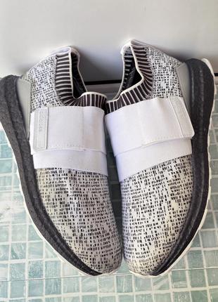 Кроссовки adidas boost
