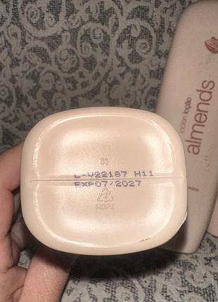 Живильний лосьйон для тіла deliplus almends з мигдальною олією для сухої шкіри 400 мл3 фото