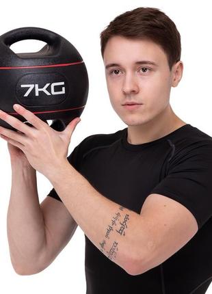 Мяч медицинский медбол с двумя ручками zelart ta-7827-7 вес-7кг d-27,5см черный-красный8 фото