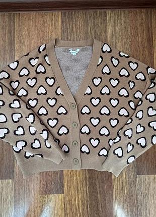 Жіночий кардиган