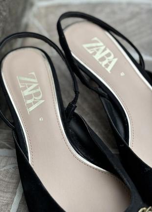 Туфлі лодочки zara 41 р