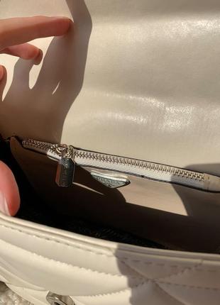 Женская сумка prada padded beige8 фото
