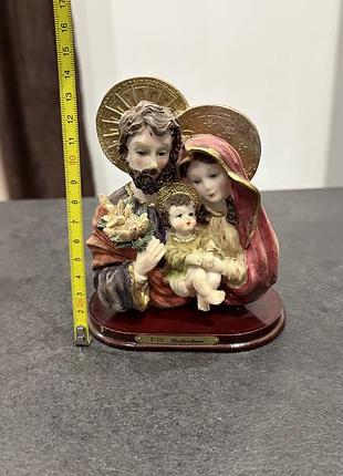 Статуетка релігія