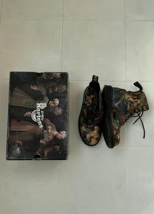 Dr. martens