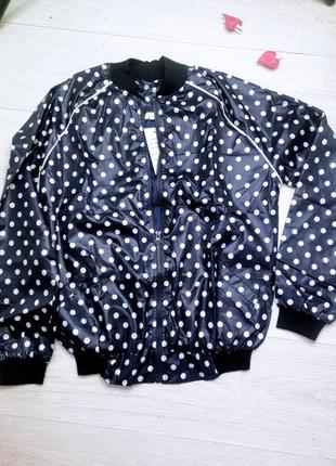 Куртка на підкладці з кишенями