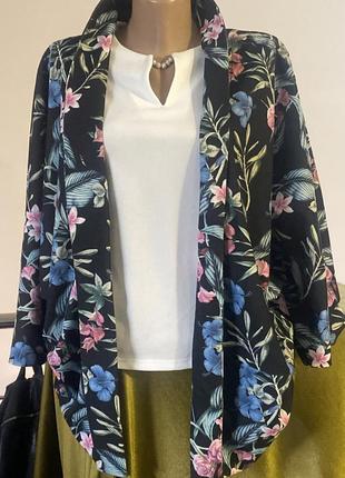 Пиджак женский с рукавами реглан