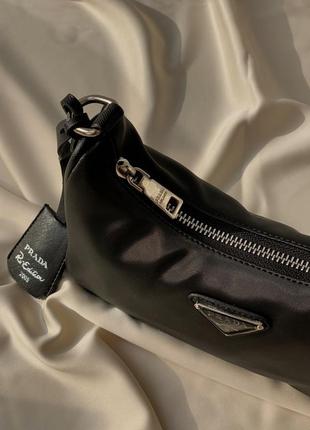 Жіноча сумка prada re-edition mini black9 фото