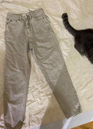 Бежевые джинсы топ-шоп topshop прямые, мом