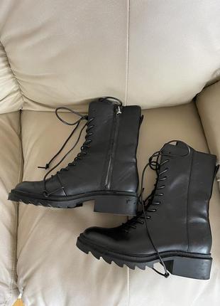 Ботинки zara размер 37