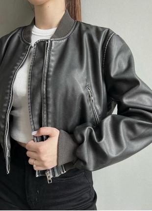 Шкіряна куртка missguided