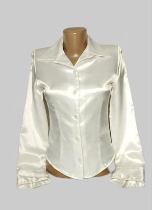 Блузка біла з довгим рукавом