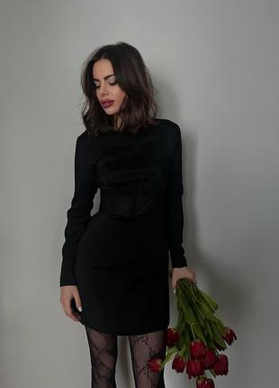 Платье мини черная от zara
