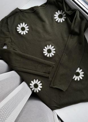 Свитер в цветы лонг в цветочный принт