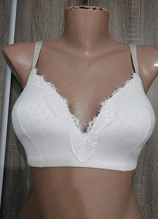 Бюстгальтер